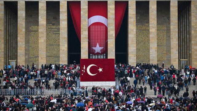 Anıtkabir'de 29 Ekim coşkusu