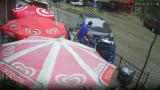 Giresun'da otomobil kaldırımdaki yayalara çarptı: 3 yaralı