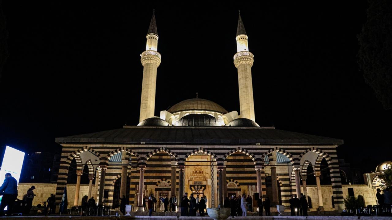 Suriye'nin başkenti Şam'da tarihi Süleymaniye Tekkesi restore edilerek yeniden açıldı