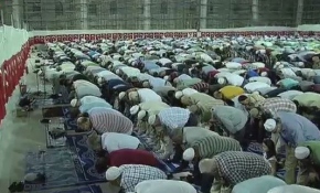 Çamlıca Camisi'nde ilk teravih namazı kılındı