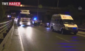 İzmir'de trafik kazası: 1 ölü, 1 yaralı