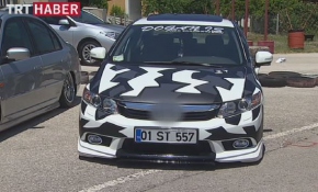 Modifiye araçlar göz kamaştırdı