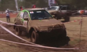 Off Road yarışları nefes kesti