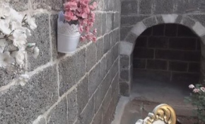 Sur’un tarihi mekanları kapanma noktasına geldi