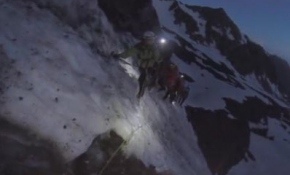 Dağcılar buzullara tırmandı