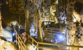 Karaca Mağarası turistlerin uğrak yeri oldu