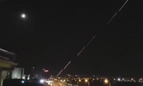 FETÖ'cü teröristler Külliye önünde askeri helikopterle ateş açtı