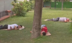 Bazı vatandaşlar, Erdoğan'ın evinin bulunduğu Kısıklı Caddesi'nde sabahladı