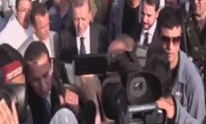Cumhurbaşkanı Erdoğan'a vatandaşlardan sevgi gösterisi