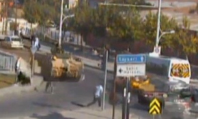 MOBESE kameralarına yansıyan zırhlı araçlar