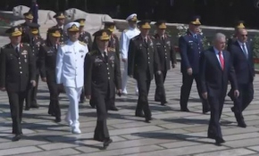 YAŞ üyeleri Anıtkabir'i ziyaret etti