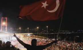 Kekilli'den '15 Temmuz Marşı'