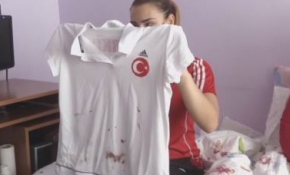 'Üzerine kan bulaşan milli formamı saklayacağım'