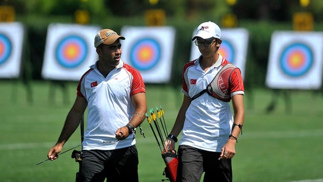 Mete Gazoz olimpiyatlarda sahne aldı