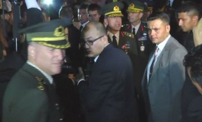 Orgeneral Akar, kahraman astsubayın ailesini ziyaret etti