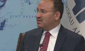 'Gülen kullanışlı bir maşa olma vasfını yitirmiştir'