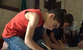 Kimsesiz çocuklar hayata yeniden tutunuyor