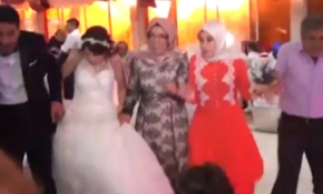 Patlama anı, düğün salonunda bulunan kameraya yansıdı