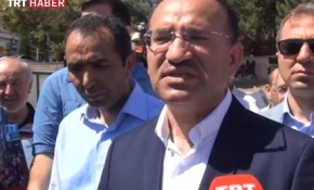 Adalet Bakanı Bozdağ: Darbe talimatının Gülen tarafından verildiği güneş gibi ortada