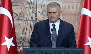 Başbakan Yıldırım: Hiçbir terör örgütü Türkiye Cumhuriyetini esir alamaz