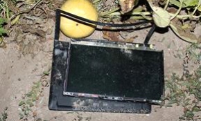 Akıncı Üssü yanındaki tarlada kırılmış 3 bilgisayar bulundu