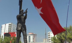 Ömer Halisdemir'in heykeli açıldı