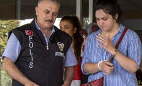 Firari SAT komandosunun 'abla' eşi yakalandı