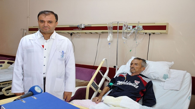 Midesinden 10 kilogramlık tümör çıkarıldı