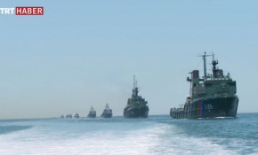 Azerbaycan'dan Hazar'da tatbikat