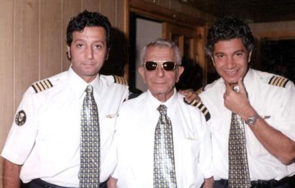 37. Nejat Uygur - Süheyl Uygur - Behzat Uygur