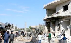 İdlib'te yerleşim yerine saldırı: 11 ölü