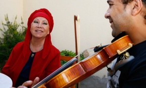 "Ezgilerin Sultanı"ndan türkülere davet