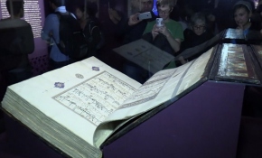 Asırlık Kur'an-ı Kerimler ABD'de