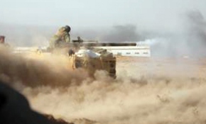 Peşmerge Başika'da DEAŞ'ı kuşatmaya aldı