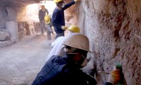 Zerzevan Kalesi'nde bin 500 yıllık yeraltı sığınağı bulundu