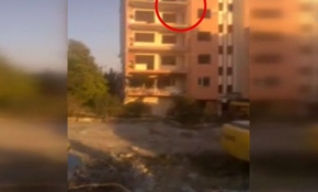 Bir taşla binayı yıktı fenomen oldu