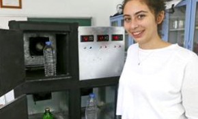 Babası için geliştirdiği cihazla dünya birincisi oldu