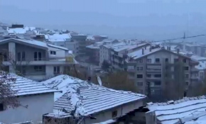 Ankara güne karla başladı