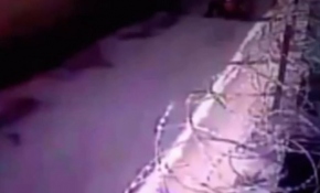 Japonya'da deprem! Duvar böyle yıkıldı