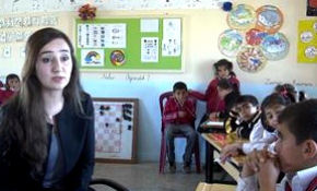 Köy okulunun fedakar öğretmeni