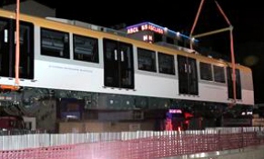 Yeni metro vagonları raylara indirildi