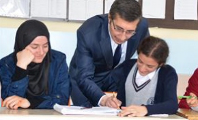 Gönüllü atandığı Yüksekova'dan 21 yıldır ayrılmadı