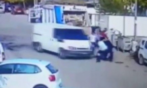 Şehir eşkıyalarının dehşeti güvenlik kamerasında