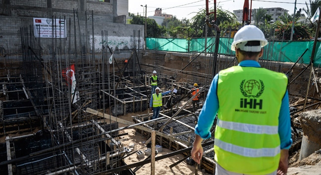 Gazze'de "Onbaşı Hasan" Cami inşası