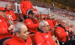 Bando Es-Es'ten eski stada hüzünlü veda