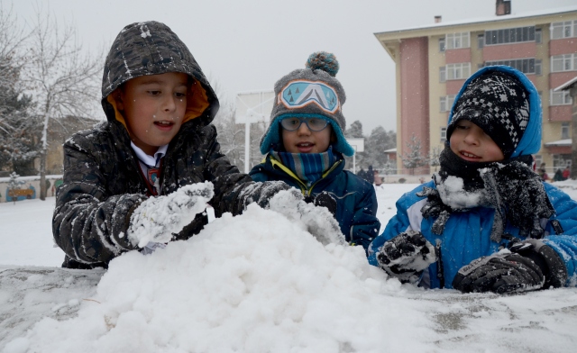 Kars`ta kar yağışı