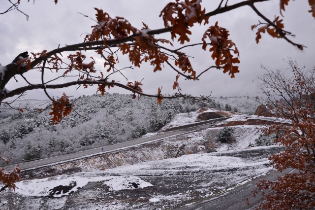 Kazdağları ve Uludağ`da kar yağışı