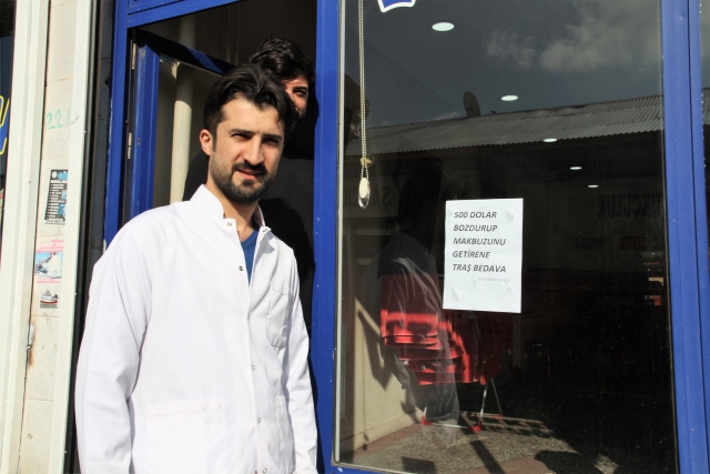 Muş`taki esnaf türk lirasına sahip çıkıyor