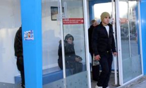 Kış kentinin "klimalı" durakları yolcuların çilesine çare oldu