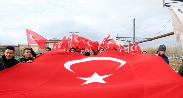 İstanbul`daki terör saldırısına Türkiye`den tepkiler